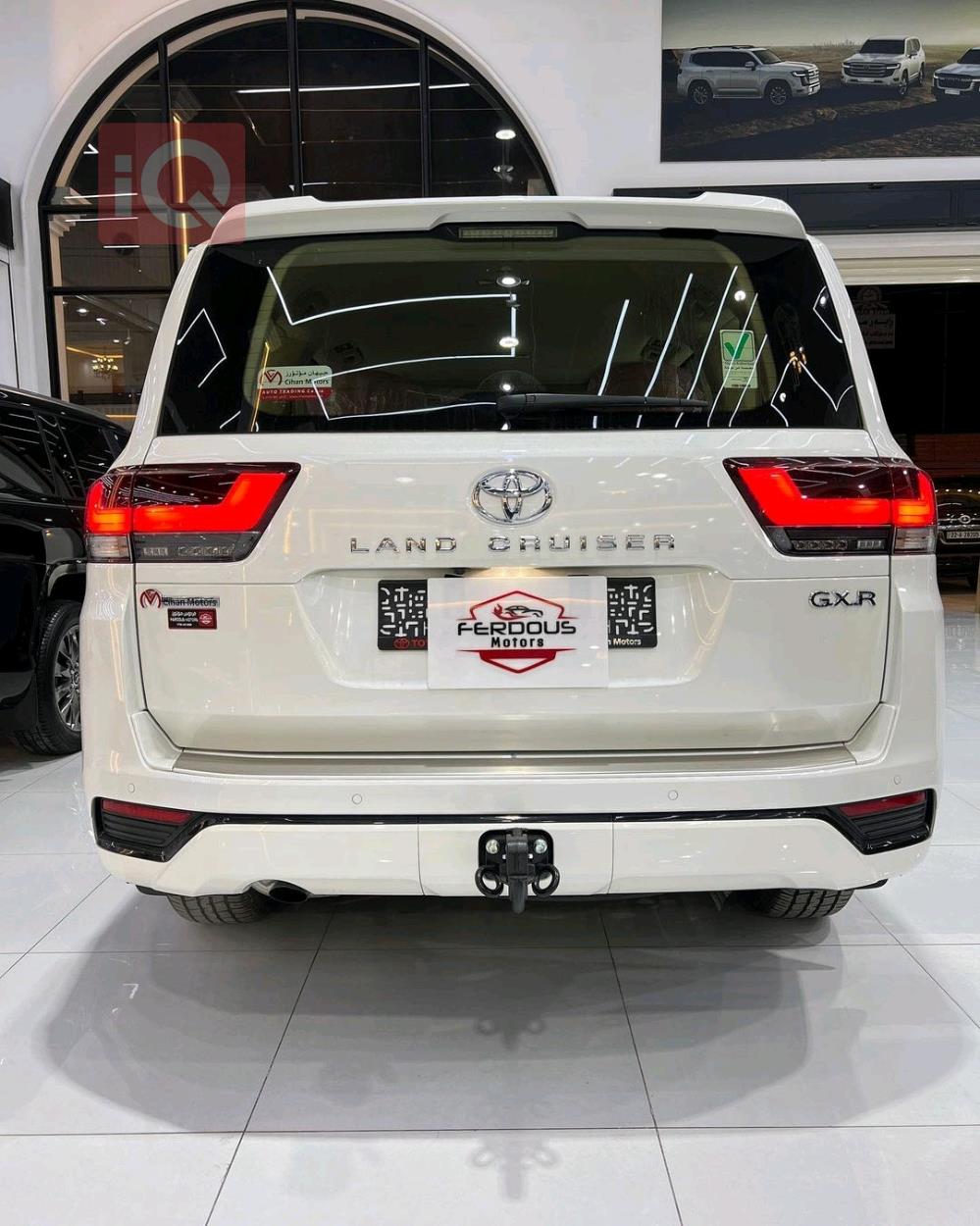 Toyota Land Cruiser